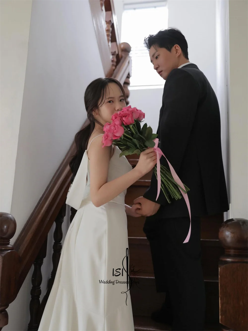 ISI Elegant Mermaid Trumpet Korea Wedding Dress Photo Shoot Spaghetti Strap Bridal Gown Customized Pretty Bride Dress ﻿