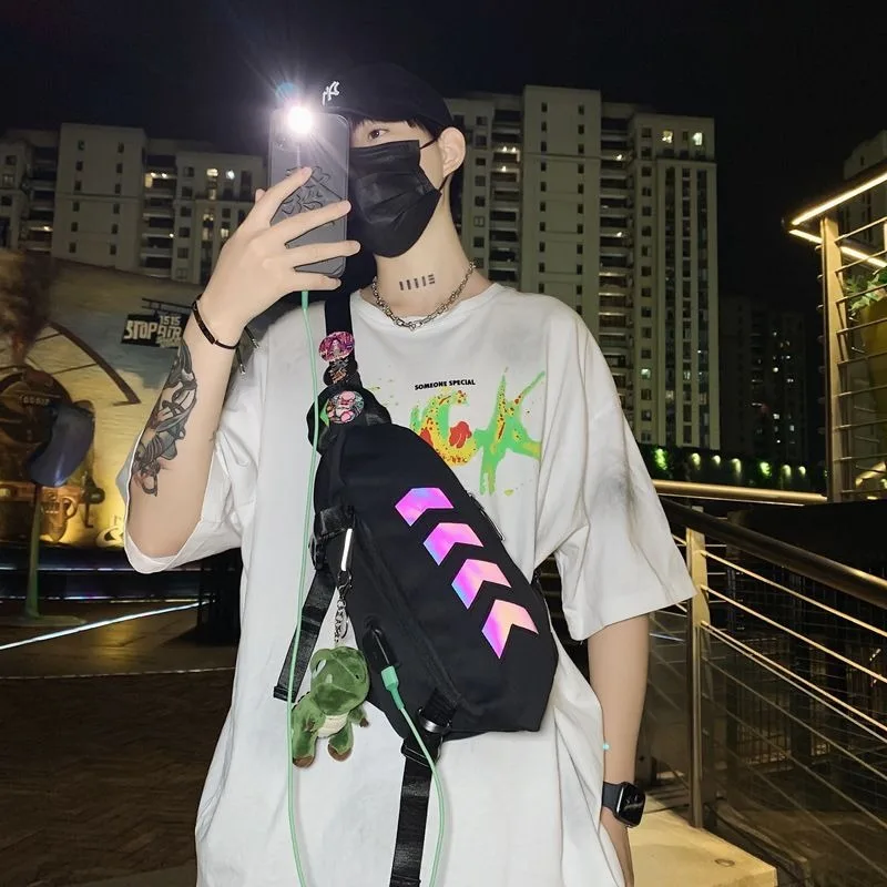 عاكس الصدر حزمة ليلة حقيبة جري الرياضة في الهواء الطلق Crossbody حقيبة رافعة للجنسين ركوب الدراجات المشي لمسافات طويلة الخصر حزمة مقاوم للماء السفر USB