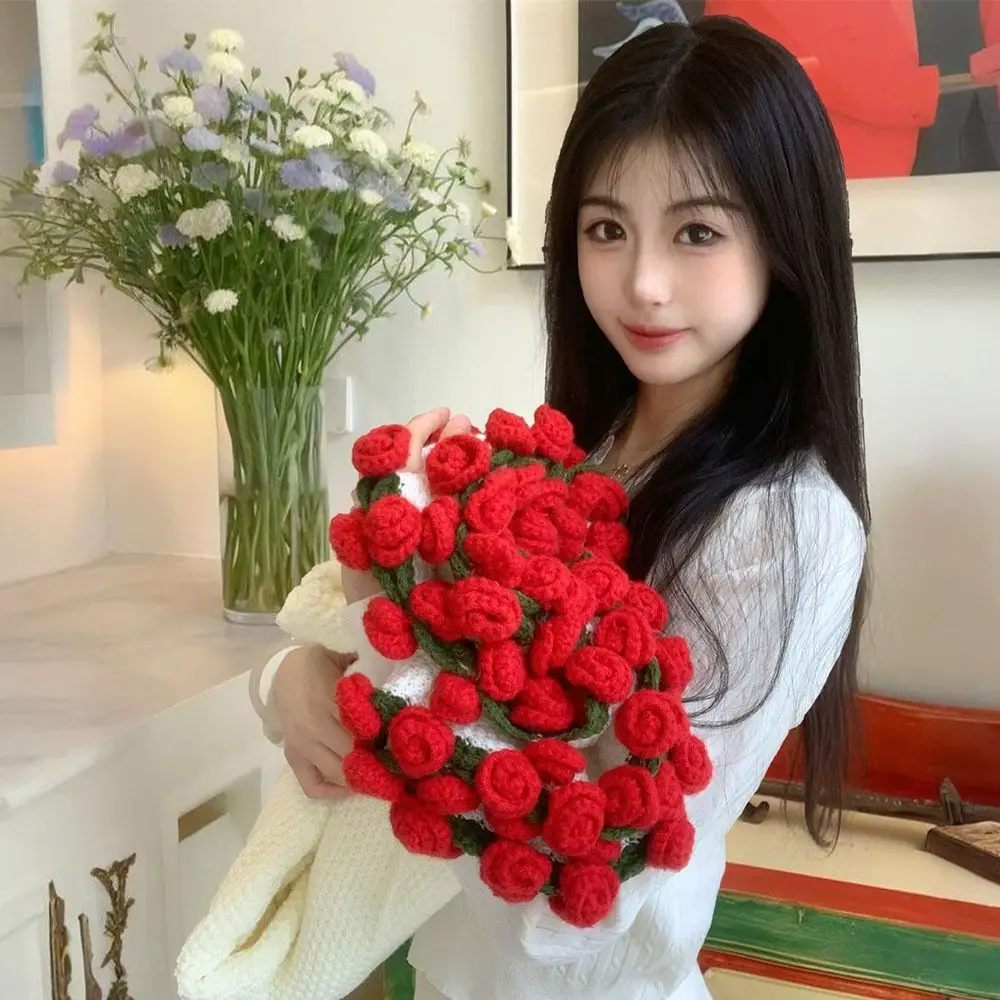 Not Finished Product Rose Bouquet Blankets DIY Folding Handmade Crocheted Bouquet Blanket Crochet Kit Blanket Material Package