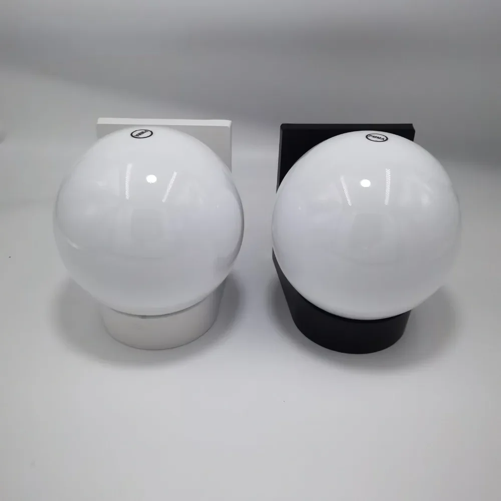 Commercial Residential Outdoor LED Globe Dusk To Dawn Photocell Built-in White Globe LED Color Selection Switch