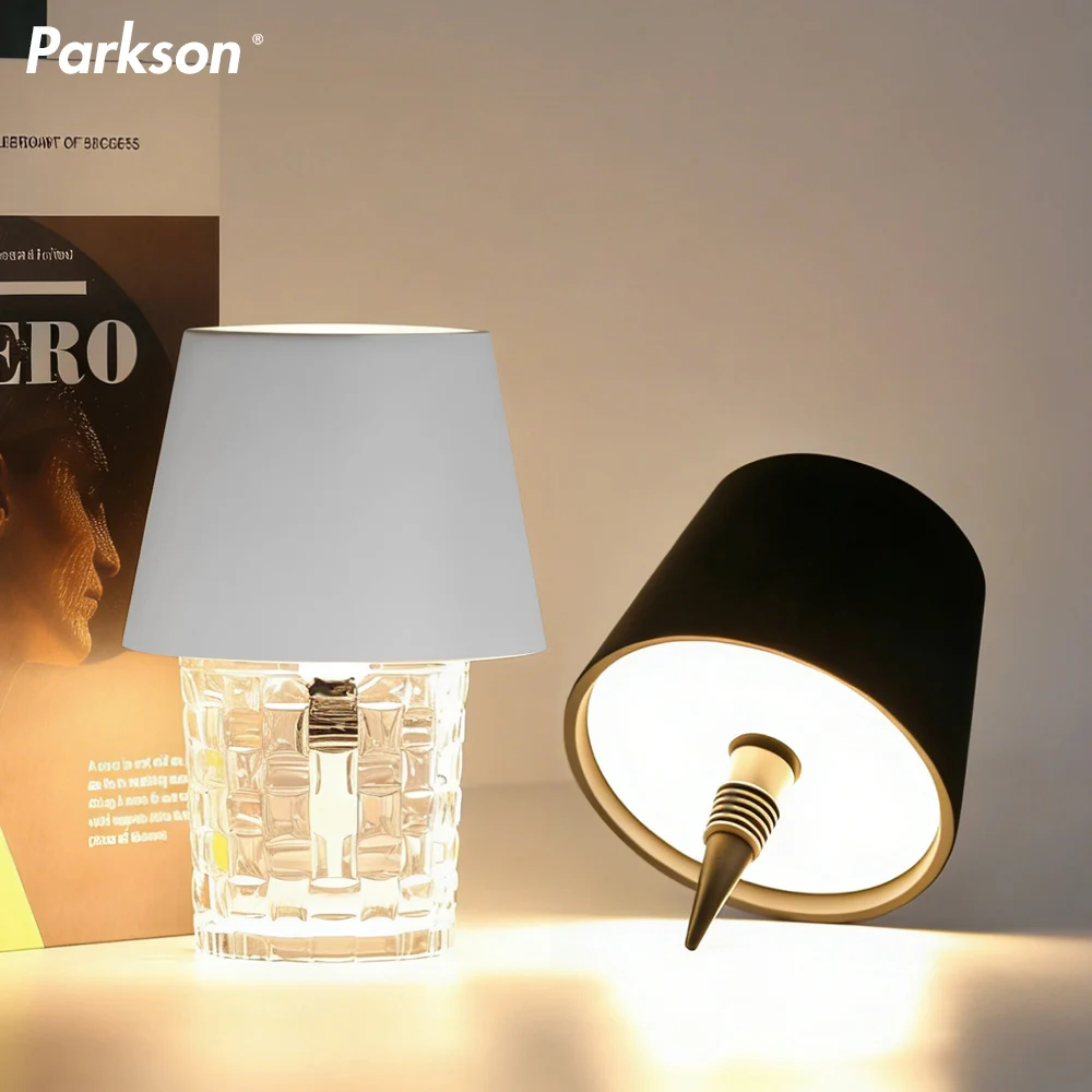 

Светодиодная настольная лампа с 3 цветами, сенсорное управление, регулировка яркости, декоративная лампа для бара или ресторана.