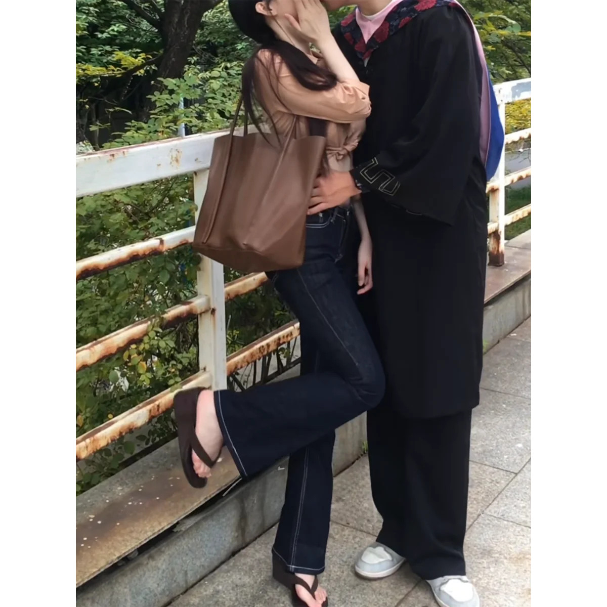 

Ретро-джинсы с низкой посадкой в корейском стиле, женские, темно-синие, с высокой талией, моделирующие фигуру, эластичные, расклешенные, длинные брюки-клеш