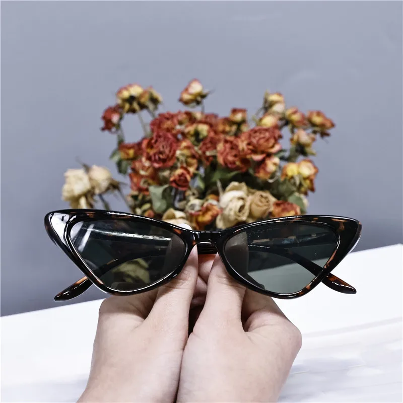 2024 Women's Cat Eye Fashion New Sunglasses Vintage Personality Desig Zebra Pattern Gray Shade Sun Glasses Latest Popular UV400