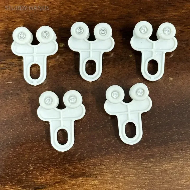80PCS plastic nano silent curtain track pulley old-fashioned four wheel bead hanging wheel hook window decoration accessories