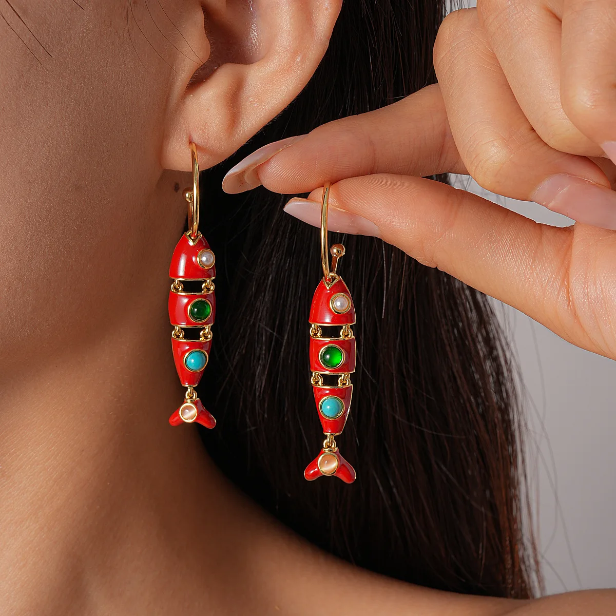 

Ocean Style Multi-Section Small Fish Pendant Earrings Oil Drop Diamond Tassels Holiday Gift for Women