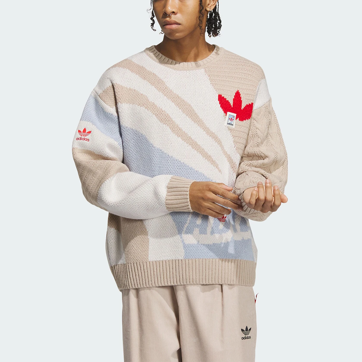 سويت شيرت رياضي كلاسيكي للرجال من Adidas Originals IN0985