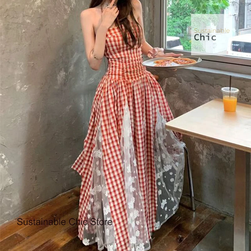 

French holiday style red and white plaid lace stitching tube top dress female summer temperament waist new slim retro dress