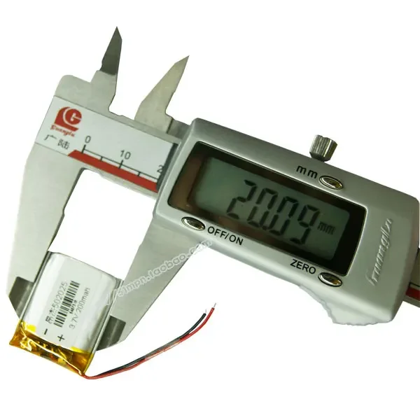3,7 V polymeer-lithiumbatterij 502025   MP3 Bluetooth-headset kleine speelgoedapparatuur algemene batterijcapaciteit