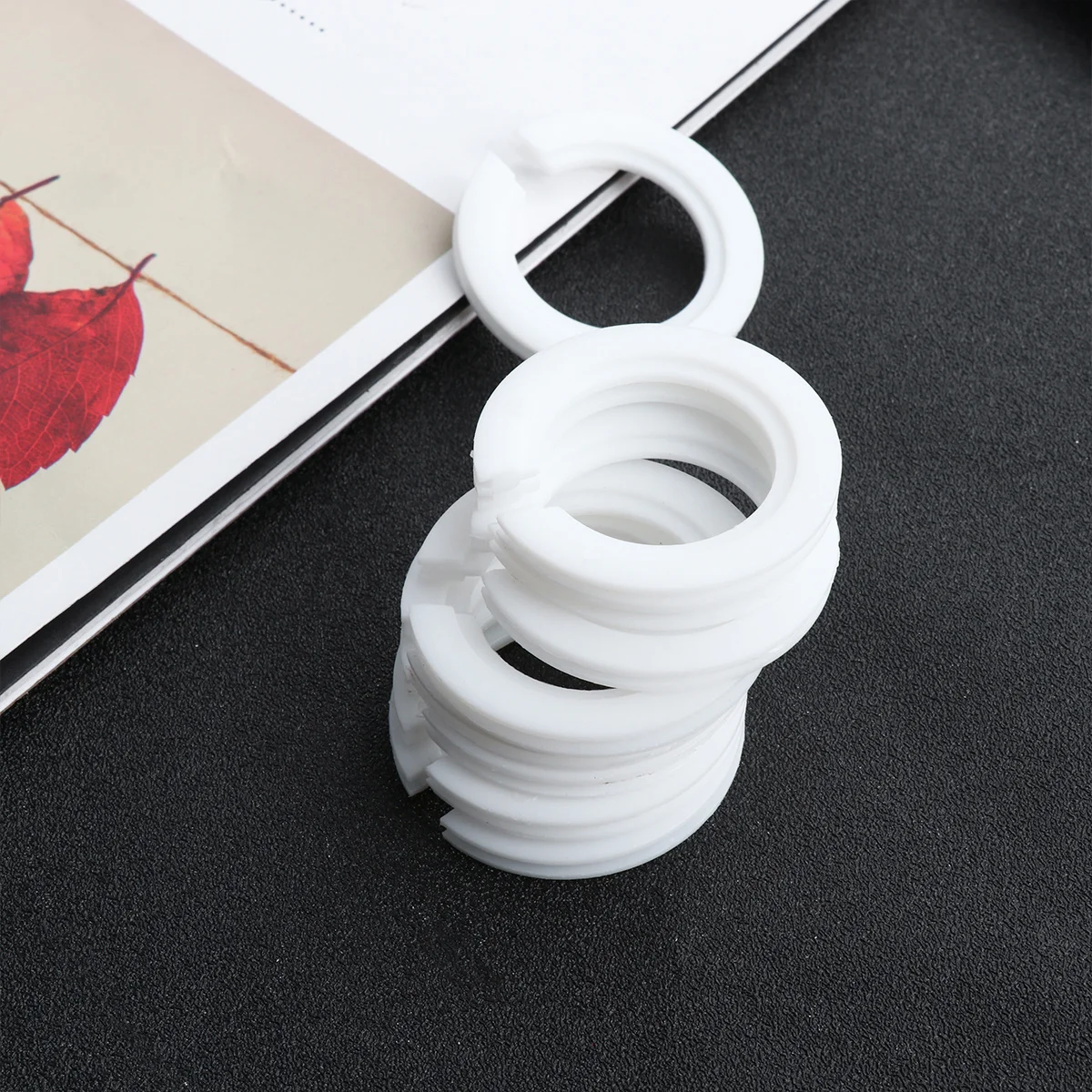 

20pcs E27 To E14 Lamp Holder Adapter C Shape Socket Converter Ring Flame Retardant Pp Material Bulb Fix Ring Transform Circle