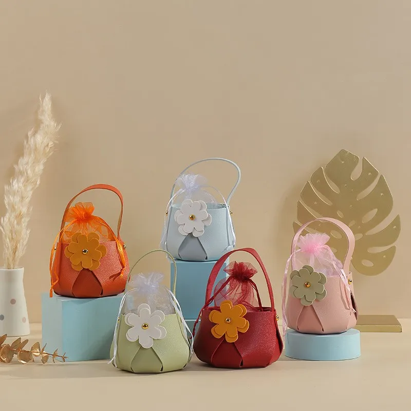 

10/5 PCS Creative Small Flower Leather Hand-Held Candy Basket Holiday Wedding Exquisite Cute Small Gift Box With Yarn Bag