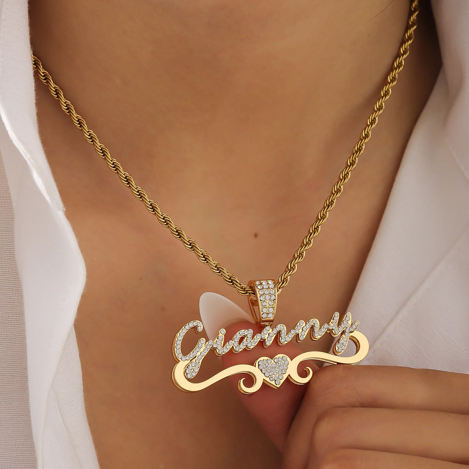 Qitian Custom Name Necklace With Heart Double Layer Rhinestone Pendant 18k Gold Plated Hiphop For Women Jewelry Valentine Gift