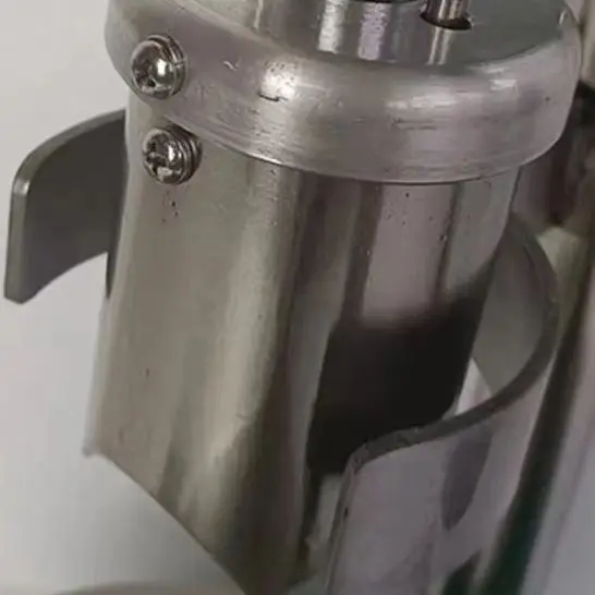 Commercial Manual Coconut Opening Peeling Machine Coconut Capping Machine Manual Coconut Opener
