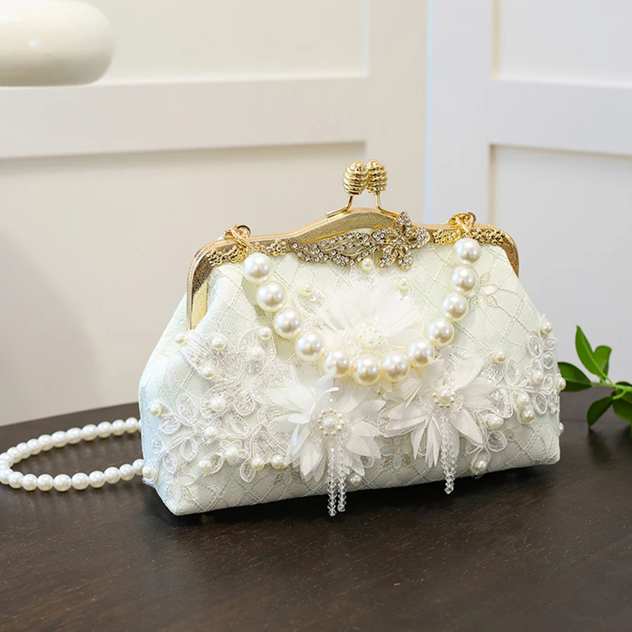 

Chinese Style Flower Embroidered Shoulder Bag Pearl Chains Handbag Retro Small Square Bag Wedding Party Women Evening Clutch Sac