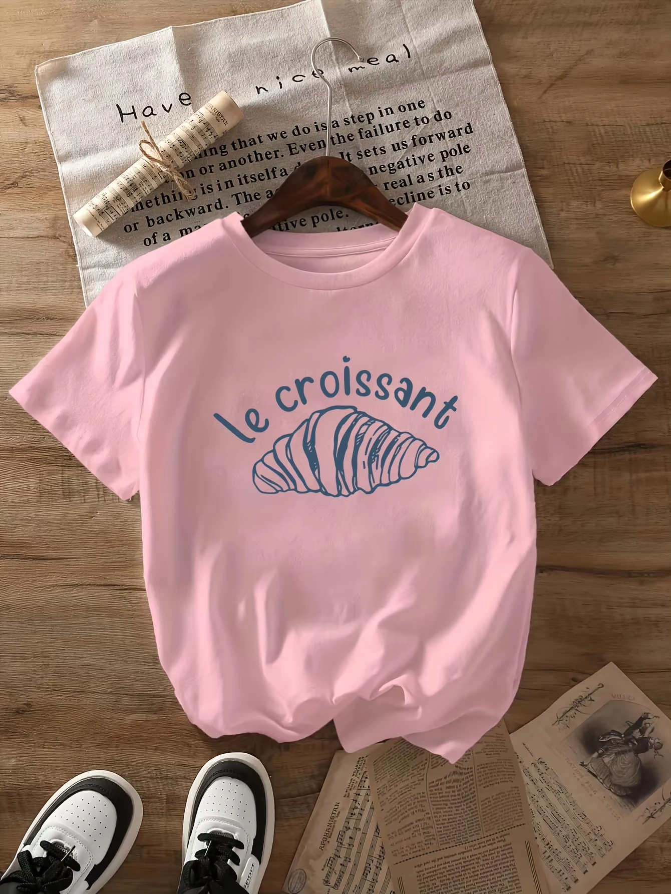 Womens men 2026 Pink Le Croissant Graphic Print Short Sleeve Crew Neck Casual T Shirt for Spring Summer