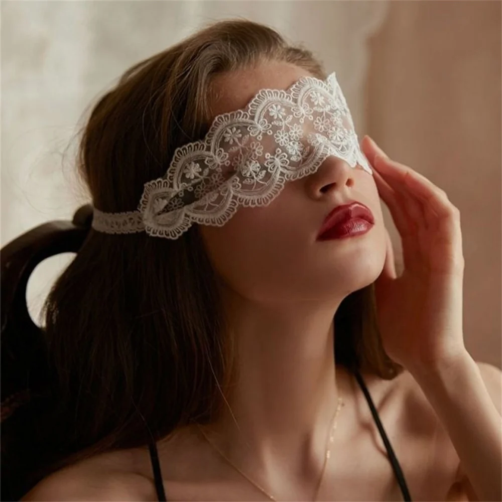 Masque pour les yeux bandeau à bretelles couvre-yeux masque de pansement en dentelle pour mascarade Cosplay femmes