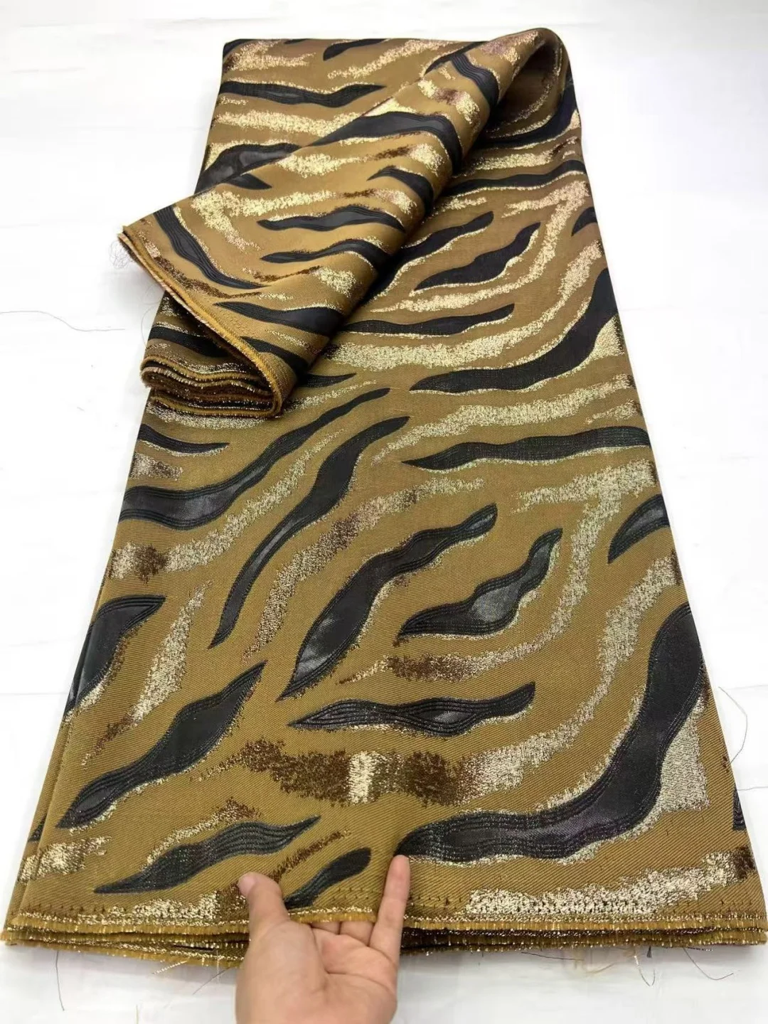 nouveaux-tissus-africains-de-qualite-superieure-effet-glamour-et-brillant-grand-supe-v-golden-wax-imprimes-ankara-5-yards-piece-pour-robe-nigeriane