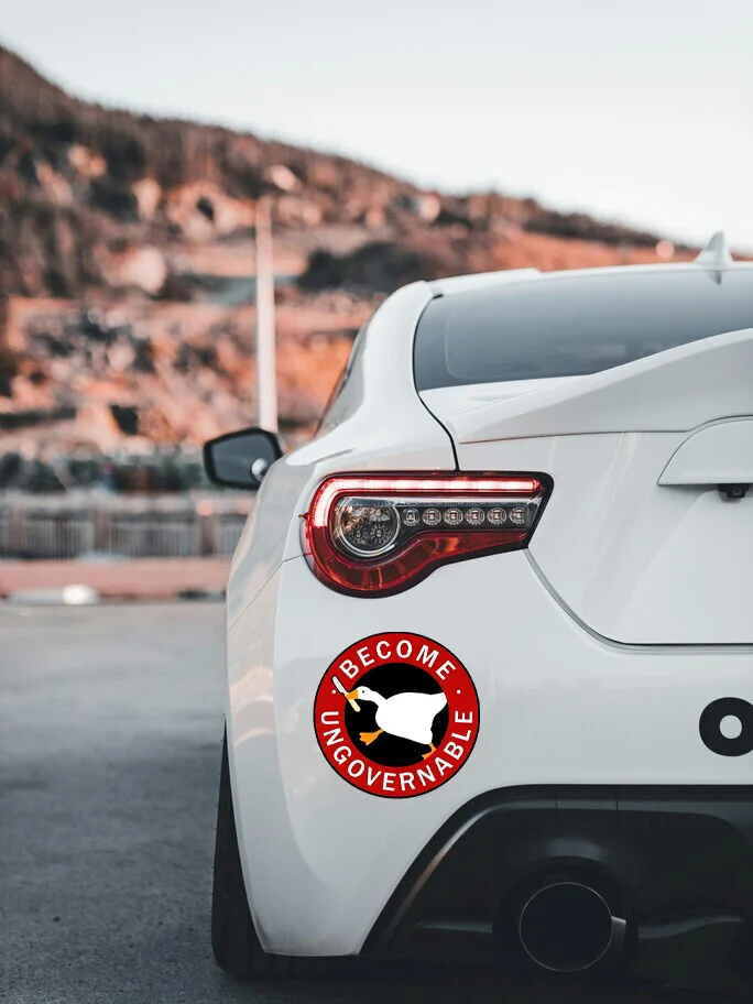 Funny Prank Goose Vinyl Sticker, Cute Cartoon Sticker, Used for Car Window Bumper and Laptop Decoration