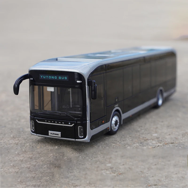 Yutong Bus Model U12 Overseas Version 1:42 Scale Pure Electric Bus Alloy Simulation Model Die-cast Ornaments Collection Display