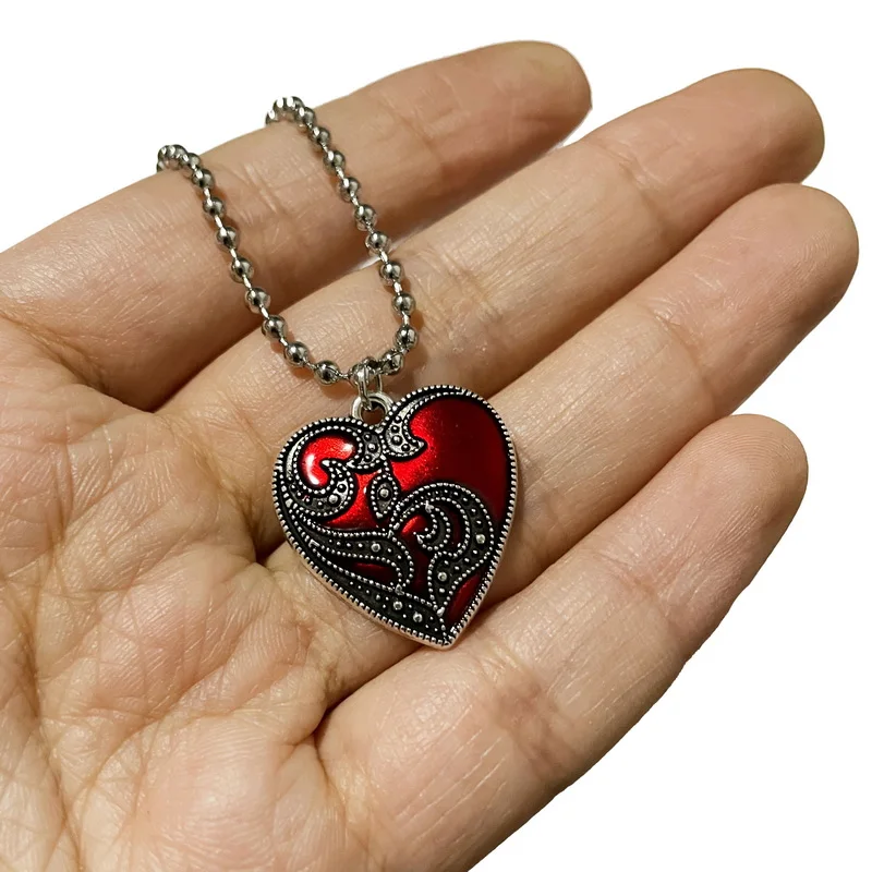 Red Heart Pendant Necklace For Women Girls Halloween Jewelry Fashion Blood Rose Heart-shaped Gothic Mysterious Ladies Necklace