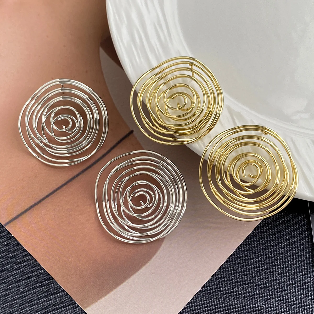 Geometric Openwork Circle Earrings, Irregular Twisted Hoop Earrings, Modern Abstract Statement Jewelry Wholesale
