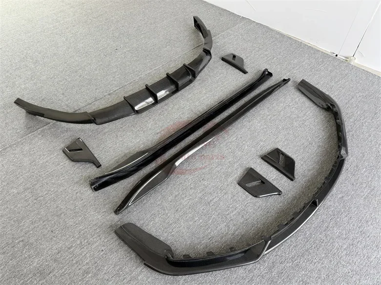 Kit carrosserie pour 992 fibre de carbone, lèvre avant, jupe latérale, diffuseur arrière pour Porsche 911, 992, Carrera