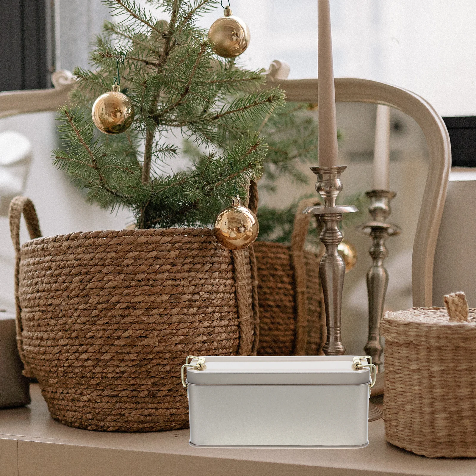 

Elegant Rectangular Metal Tin Box with Lid for Cookies Candies Snacks Freshness Seal Reusable Storage Container Gift Keepsake