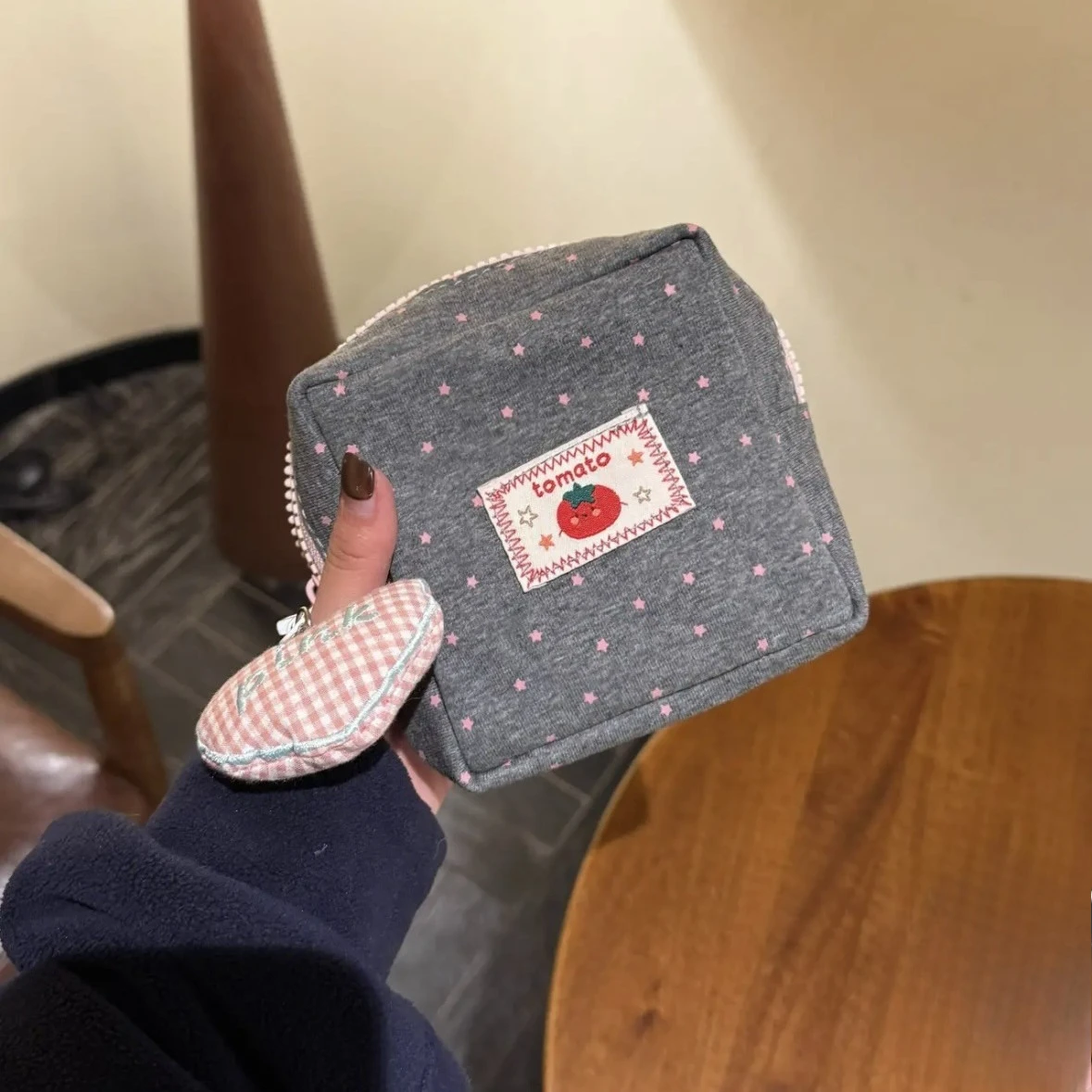 Portable Cute Fabric Sanitary Pad Storage Pouch Multi Functional Mini Cosmetic Makeup Bag For Women