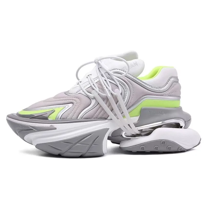 

Классическая брендовая дизайнерская уличная прогулочная обувь на толстой подошве. Самая продаваемая обувь для спорта и отдыха. Удобная модная прогулочная обувь.