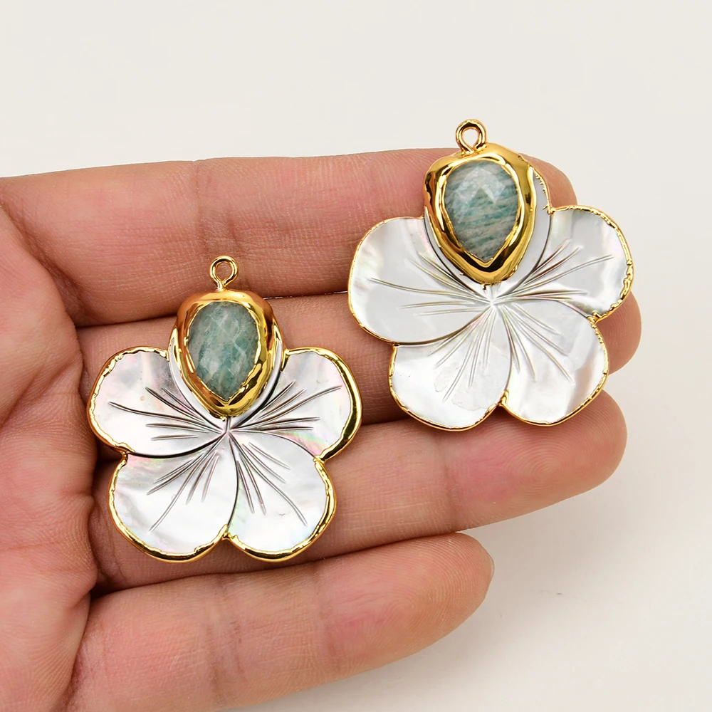 APDGG 2Pcs Natural Black White Mother Of Pearl Shell Flower Green Amazonite Pendant Gold Edge Necklace Jewelry Making DIY