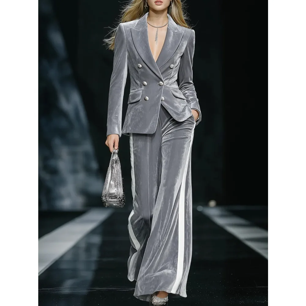

Серебристо-серый бархатный двубортный костюм + широкие брюки с панелью в белую полоску для женщин | Великолепный и элитный стиль, су