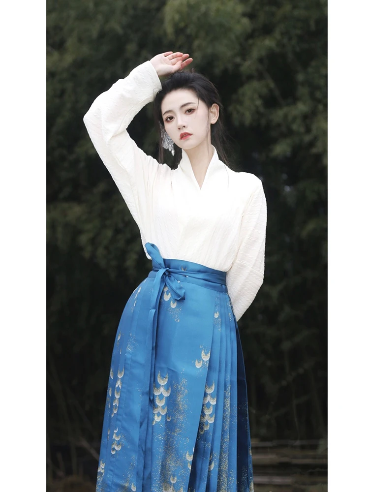 

New Chinese Sle Tea System Faion Set High-End Feelings Two-Piece Set Improved Hanfu Ma Face Skirt for Women