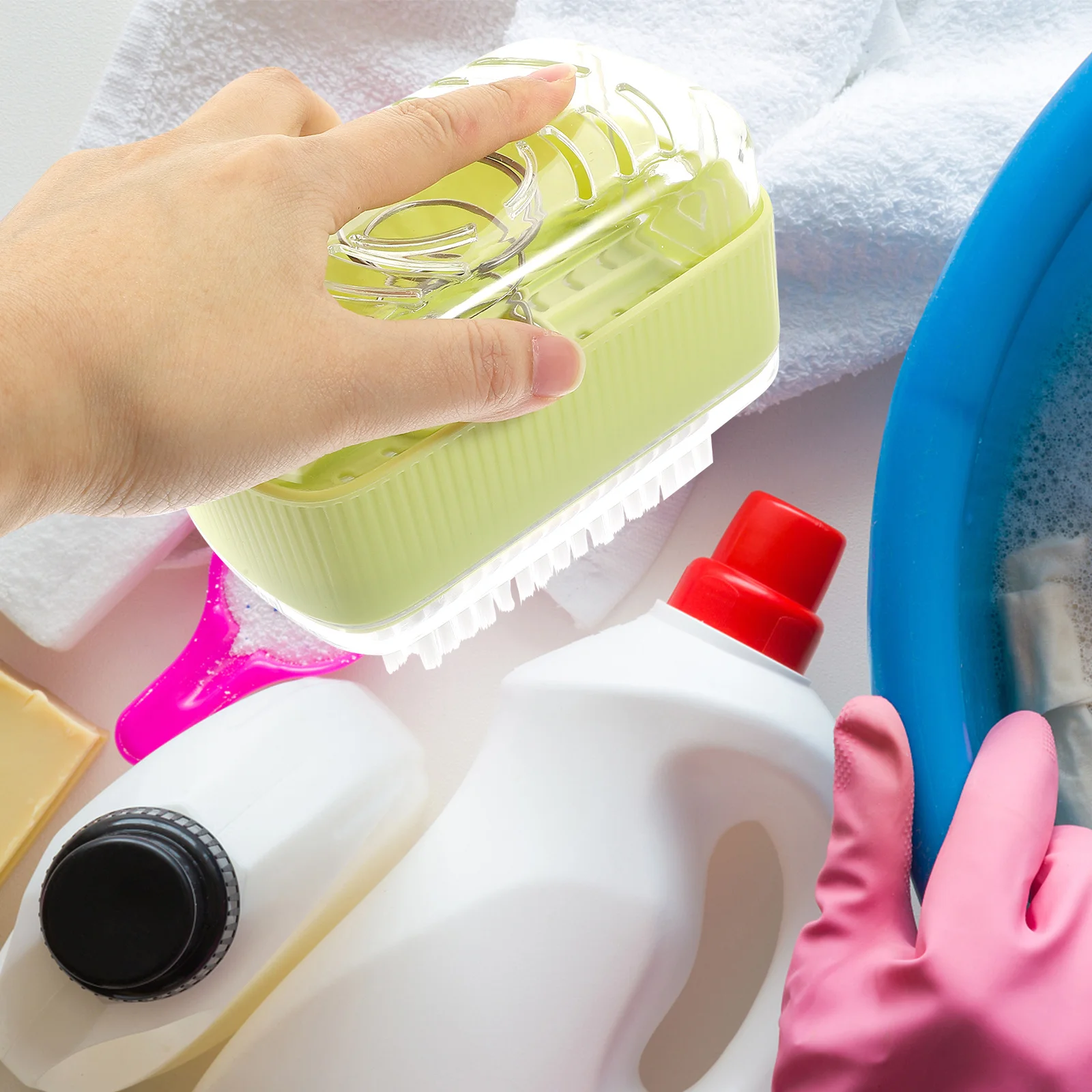 

Soap Box with Roller Multi-Functional Travel Storage Foaming Container for Bathroom Hands-Free Soap Holder with Brush Drainage