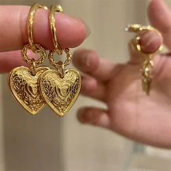 Retro Gold Color Heart Shape Stud Elegant Embossed Heart Shape Alloy Stud Earrings For Women Fashion Jewelry Party Gift