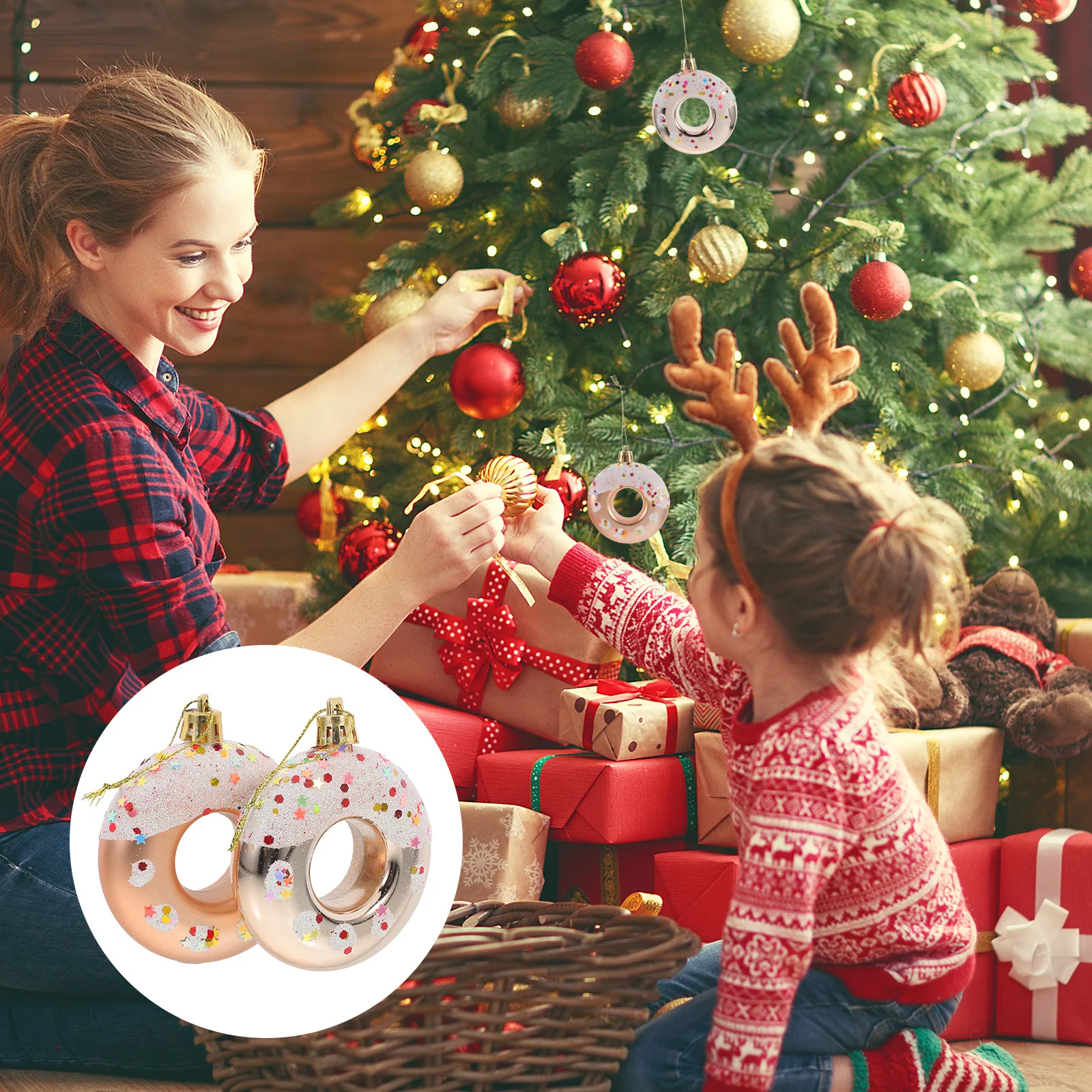 

4Pcs Christmas Tree Hanging Decors Lovely Donut Pendants for Winter Festival Xmas Party Ornament Home Scene Layout Decor