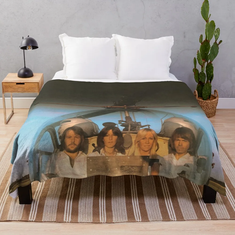 

family dancing Throw Blanket