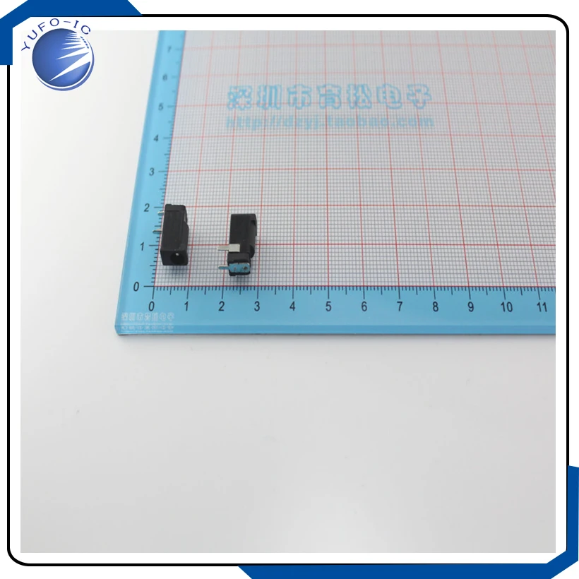 10PCS/Lot  Small power seat with 3.5 straight groove needle 1.2mmDC small power seat   electronics