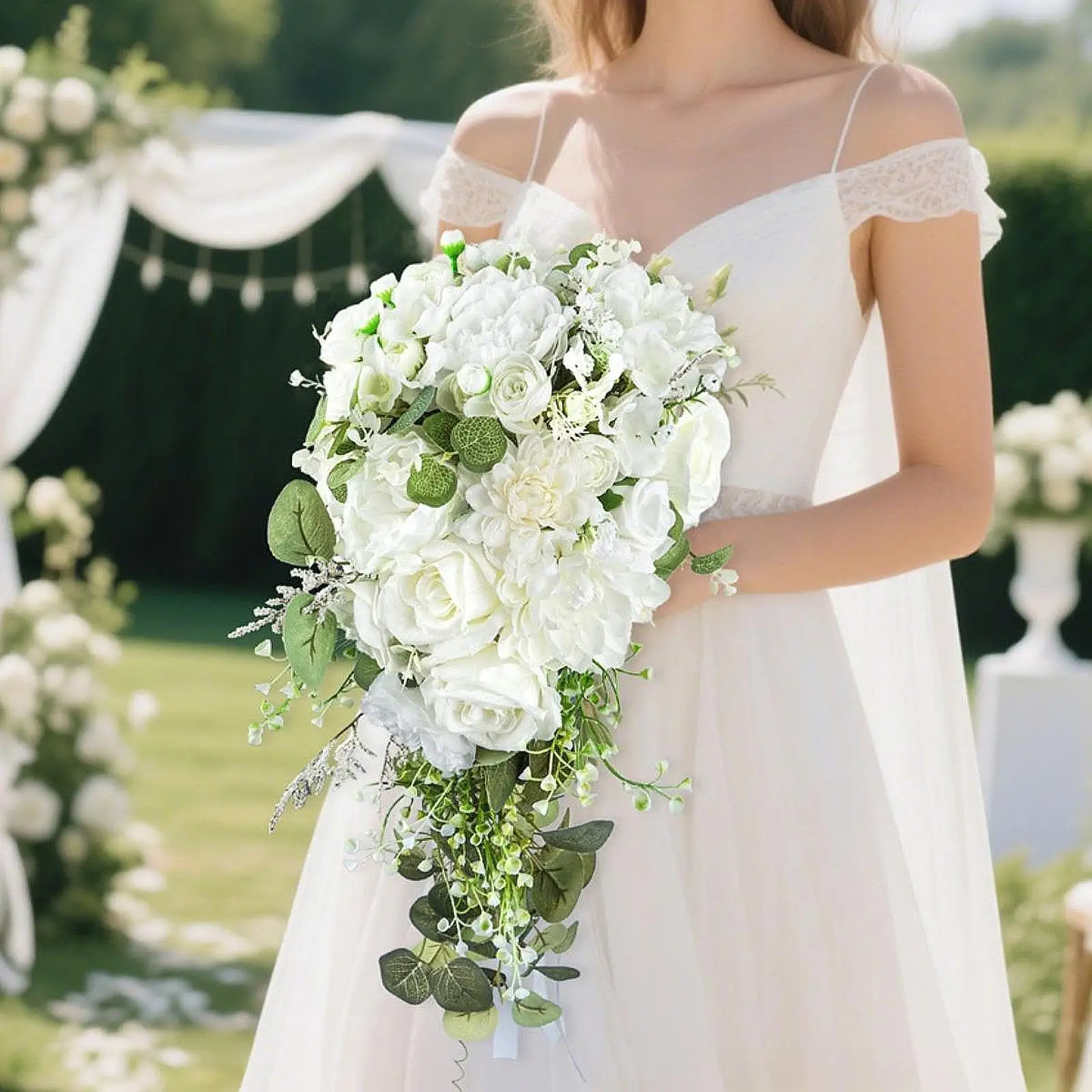 

Wedding Bridal Bouquet Bridesmaid Holding Flowers Rose Waterfall Floral Artificial Flowers for Party Centerpieces Graduation
