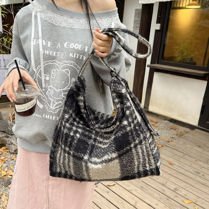 Bolso de hombro de lana de gran capacidad para mujer, moda coreana Ins, bolso de mano con estampado de leopardo, bolso de tela para estudiante 2024