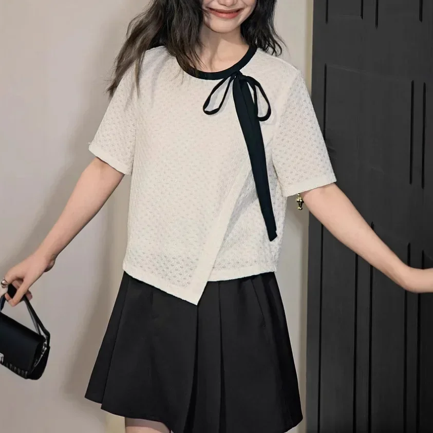 Pop Wide Color Butterfly Knot Short Sleeve T-Shirt Women's Summer New Style Uneven Elegant Design Sense Matching Top Polyester F