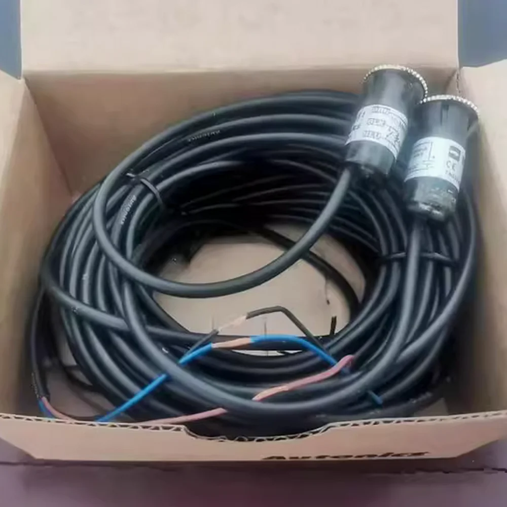 บันไดเลื่อนออปโตอิเล็กทรอนิกส์เซนเซอร์โฟโตอิเล็กทริคสวิตช์ BRE5M-TDT1 BRE5M-TDTL2-P