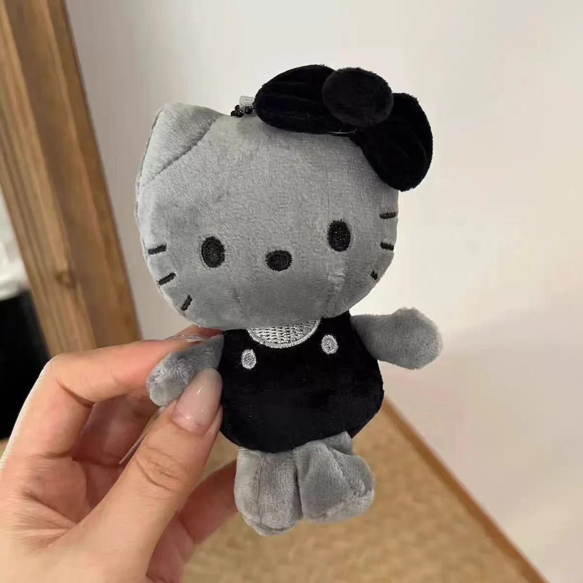 Sanrio Kawaii Sweet Cool Hello Kitty Torba Breloczek Śliczny Kreskówka Kot Lalka Breloczek Plecak Dekoracja Akcesoria Prezenty Urodzinowe