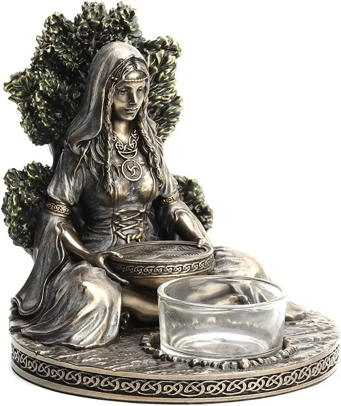 Resin Candle Holder Celtic Goddess Statue Nordic Myth Tealight Aromatherapy Decor for Home Table Desktop Craft