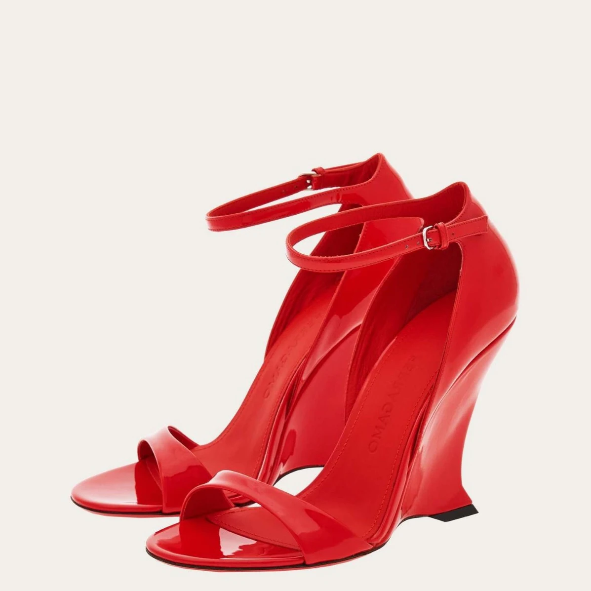 

2025 European and American Sexy Sloope Heel Buckle Single Peep Toe Shoe Night Club Runway Show Shoes Women's Wedding Shoes
