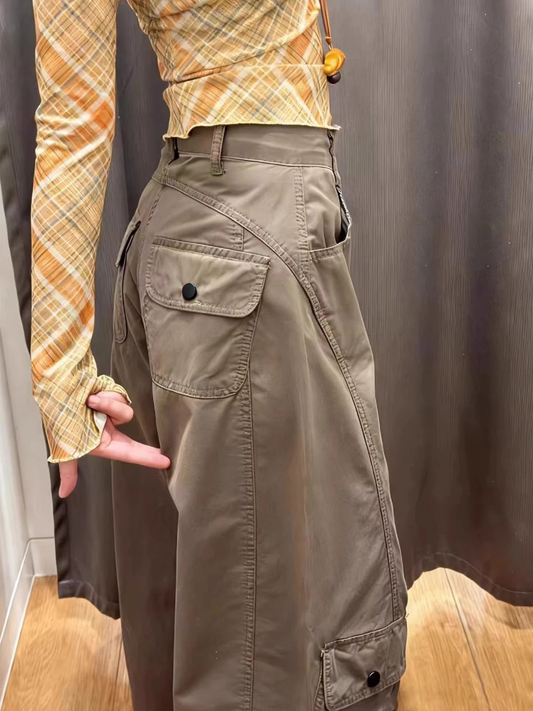 

Men's Workwear Pants Slanted Cut Wide Leg Trousers with Multiple kets Casual Loose Fit Faionable Autumn Spring Season