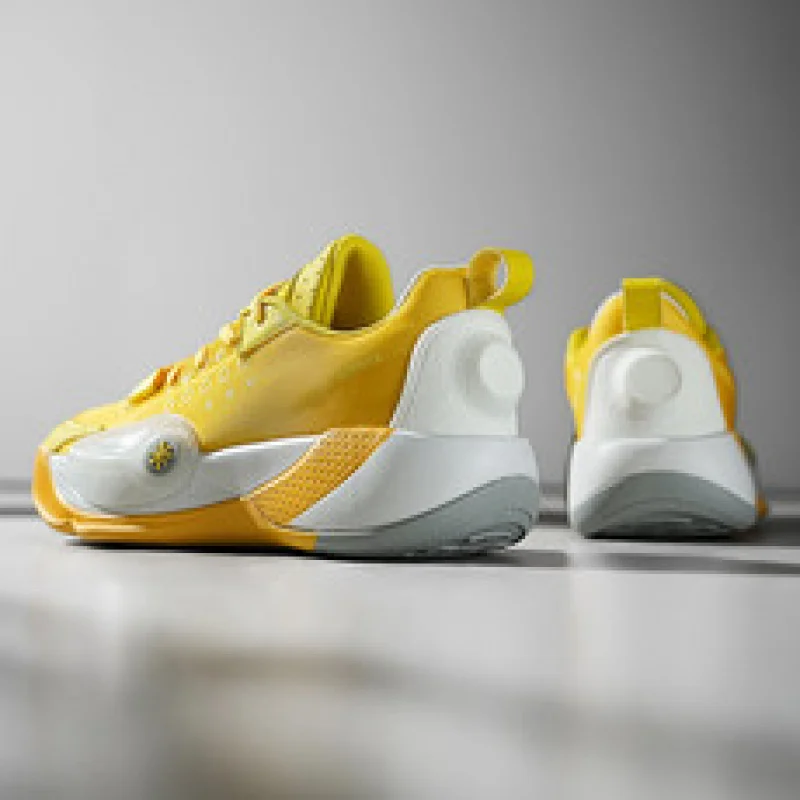 

Men's sports shoes, lightweight carbon plate racing running shoes, winter shock absorption, anti slip, wear-resistant, breathabl