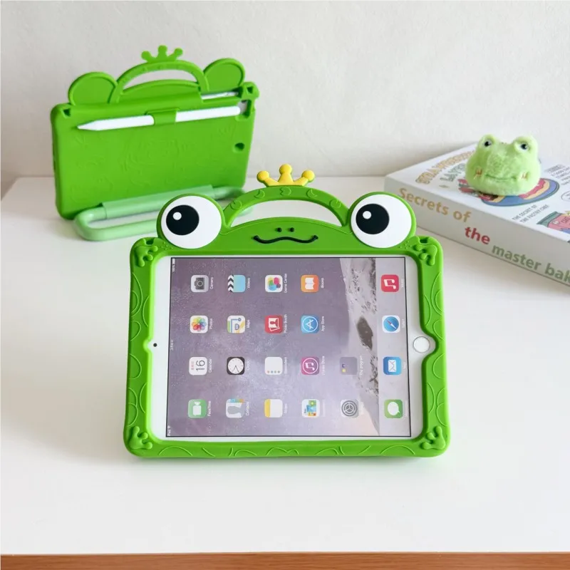 Cute Frog Kingdom 3D Cartoon Tablet Case Kids Silicone Shockproof for iPad 11 Pro 2018-2025 Air 6 8 A16 A19 11