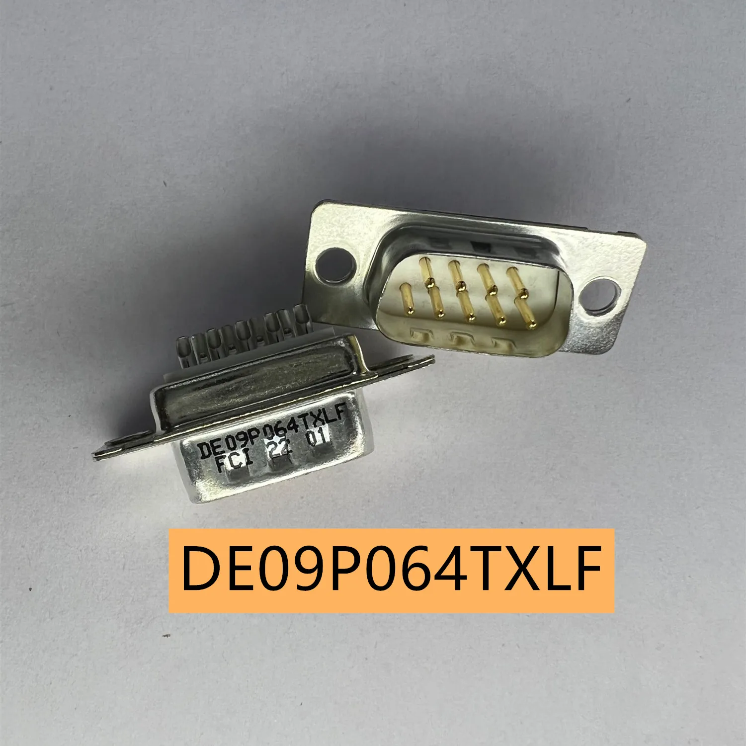 DE09P064TXLF  D Sub Connector DB9 Original  5pcs/lot