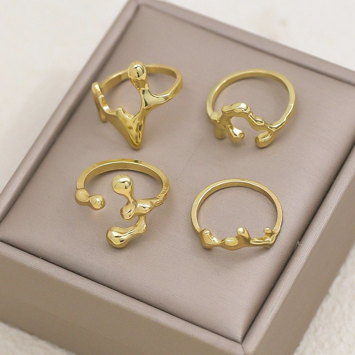 4Pcs Vintage Irregular Lava Open Ring Set for Women