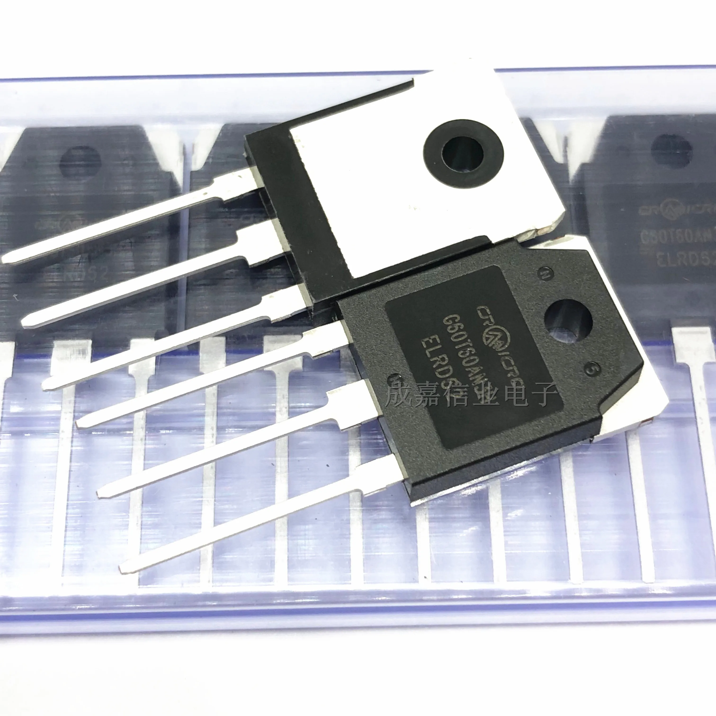 10 sztuk/partia CRG60T60AN3H TO-3P-3 G60T60AN3H 60A 600V IGBT VCE(sat) ,TYP = 1.85V @ IC = 60A,VGE = 15V