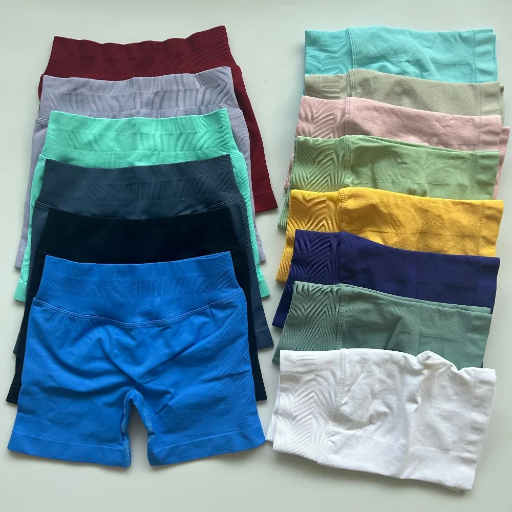 Pericic Gym-Shorts mit niedrigem Rippenbund, Yoga-Shorts, nahtlose Scrunch-Bum-Workout-Shorts, Booty-Stretch-Laufshorts, Fitnesskleidung – Detail 8